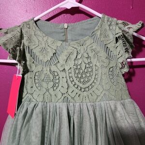 Elegant Lace Kids Dress in Sage Green